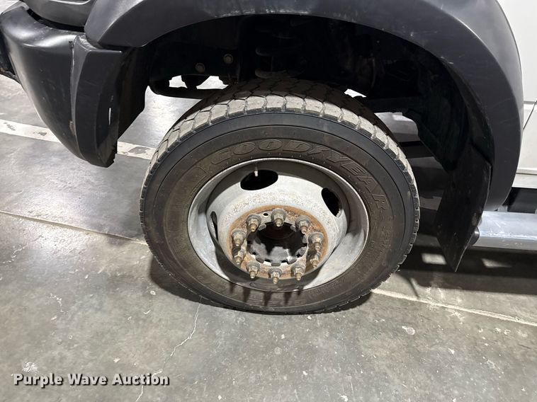 image for item DQ6690 2015 Dodge Ram 5500 bucket truck