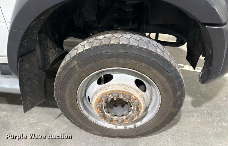 image for item DQ6690 2015 Dodge Ram 5500 bucket truck