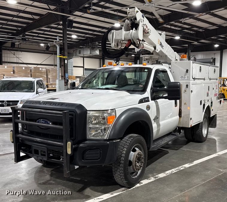image for item DQ6691 2012 Ford F550 Super Duty bucket truck