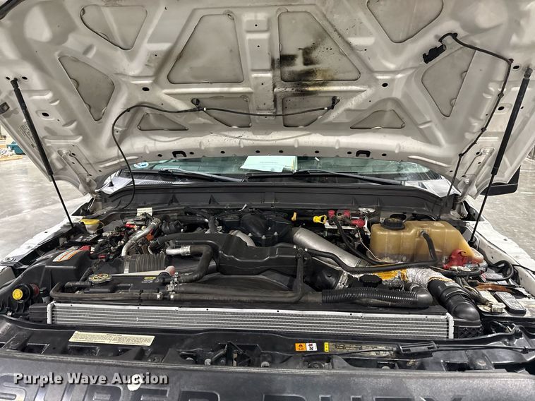 image for item DQ6691 2012 Ford F550 Super Duty bucket truck