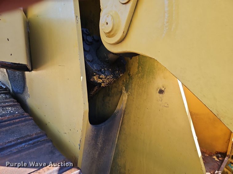 image for item DR8755 1995 Liebherr LR631C track loader