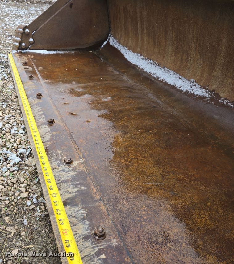 image for item DS5298 2017 Takeuchi TL10V2 tracked skid steer loader