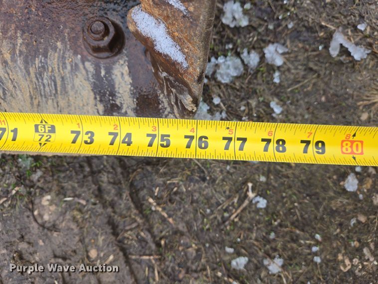 image for item DS5298 2017 Takeuchi TL10V2 tracked skid steer loader