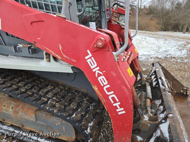 image for item DS5298 2017 Takeuchi TL10V2 tracked skid steer loader
