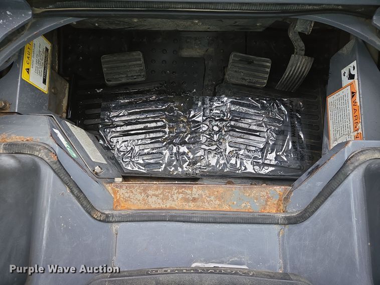 image for item DS5298 2017 Takeuchi TL10V2 tracked skid steer loader