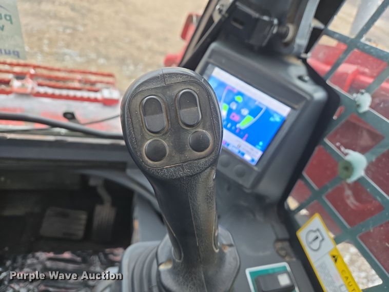 image for item DS5298 2017 Takeuchi TL10V2 tracked skid steer loader