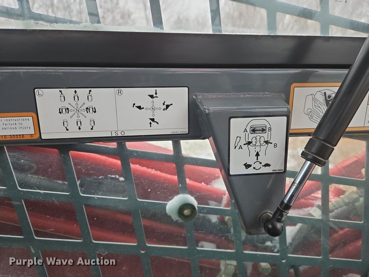 image for item DS5298 2017 Takeuchi TL10V2 tracked skid steer loader