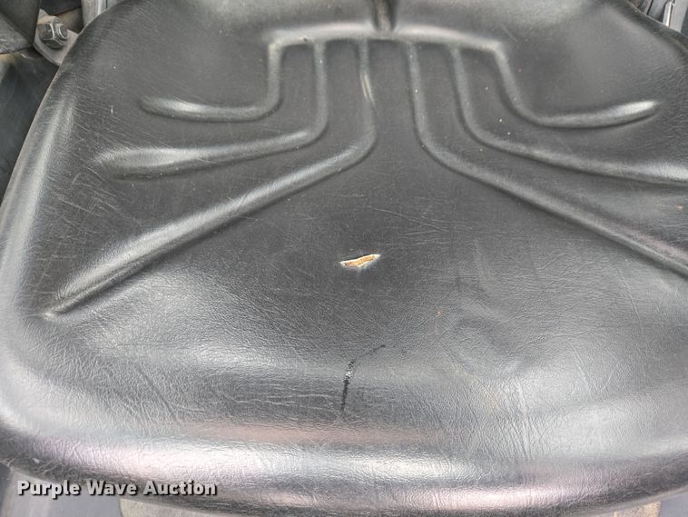 image for item DS5298 2017 Takeuchi TL10V2 tracked skid steer loader