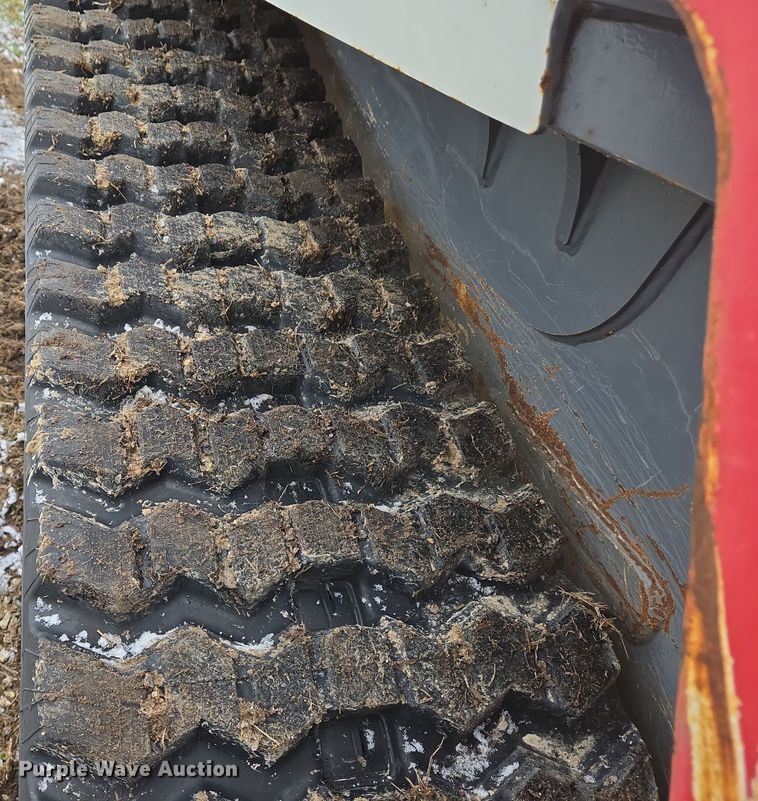 image for item DS5298 2017 Takeuchi TL10V2 tracked skid steer loader