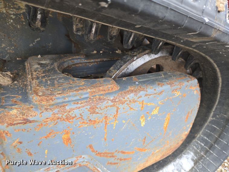 image for item DS5298 2017 Takeuchi TL10V2 tracked skid steer loader