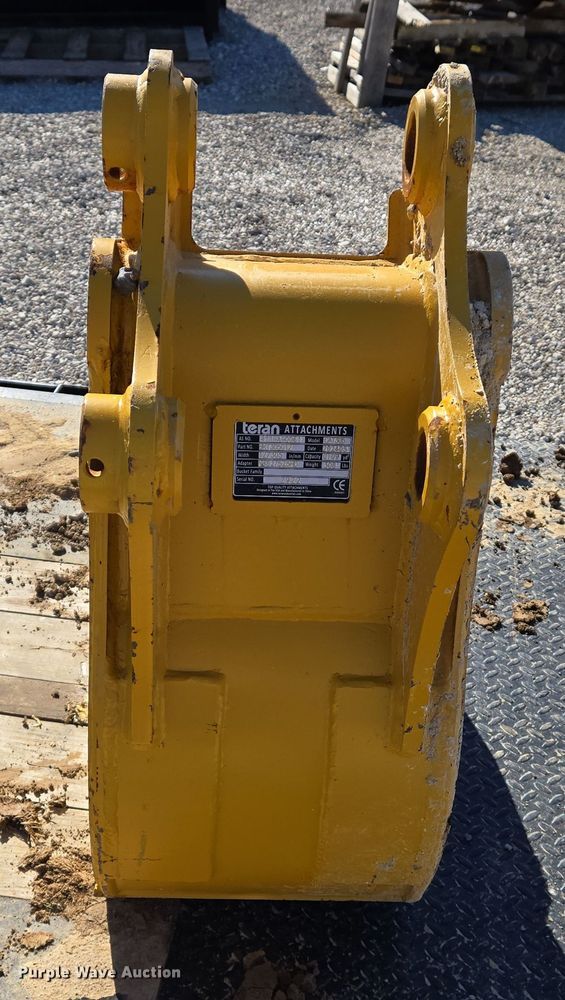 image for item DS5302 Teran Cat305 excavator bucket