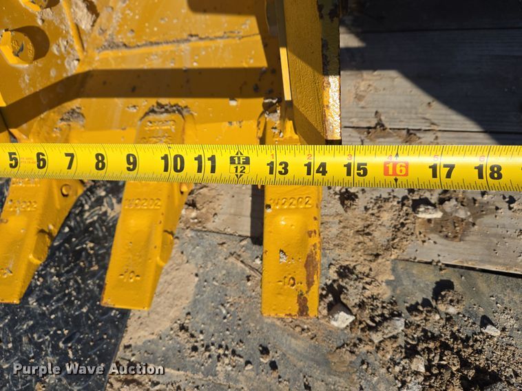 image for item DS5302 Teran Cat305 excavator bucket