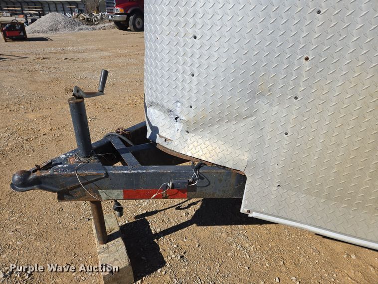 image for item DS5303 2002 Interstate enclosed cargo trailer