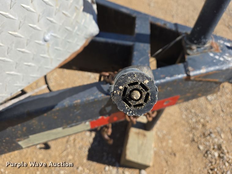 image for item DS5303 2002 Interstate enclosed cargo trailer