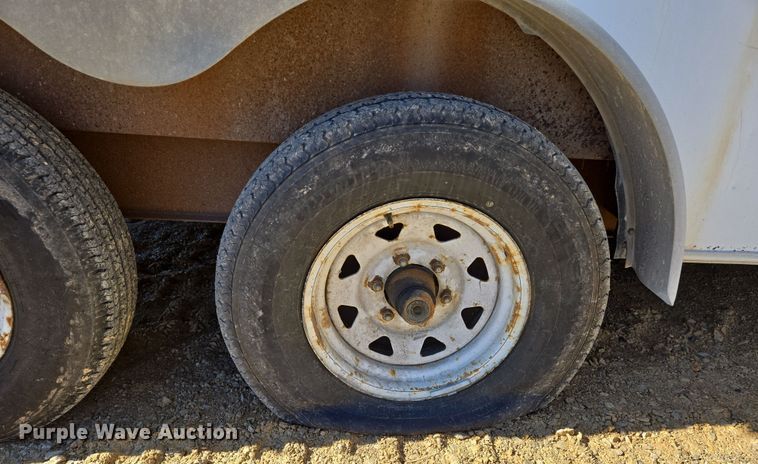 image for item DS5303 2002 Interstate enclosed cargo trailer