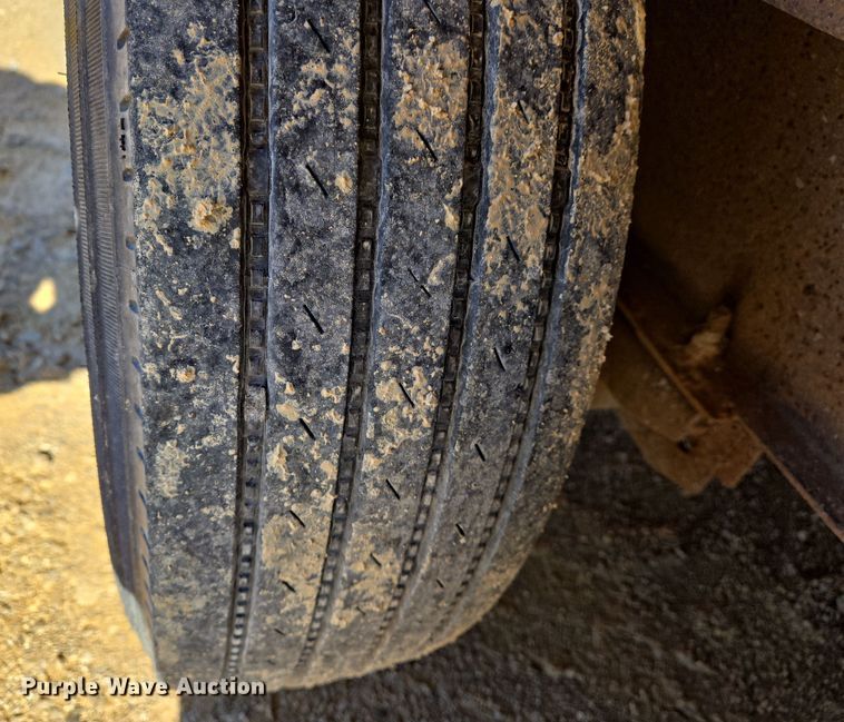 image for item DS5303 2002 Interstate enclosed cargo trailer