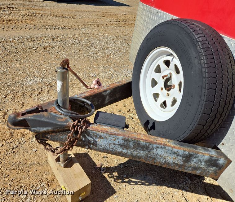 image for item DS5304 1999 Pace American enclosed cargo trailer