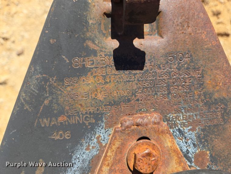 image for item DS5304 1999 Pace American enclosed cargo trailer