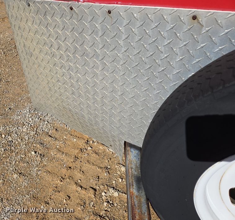 image for item DS5304 1999 Pace American enclosed cargo trailer