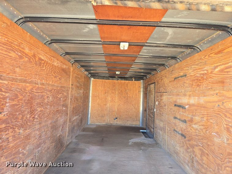 image for item DS5304 1999 Pace American enclosed cargo trailer