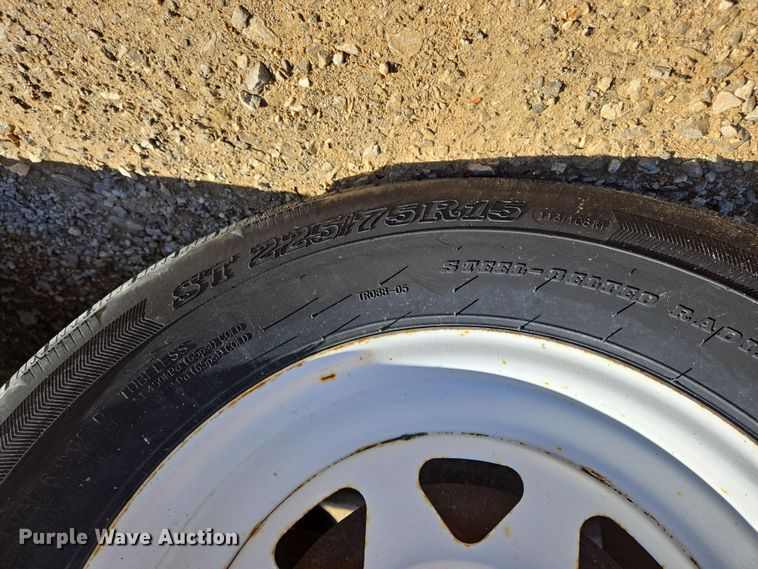 image for item DS5304 1999 Pace American enclosed cargo trailer