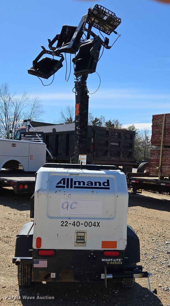 image for item DS5305 2018 Allmand Night-Lite V-Series light plant