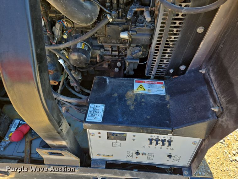 image for item DS5305 2018 Allmand Night-Lite V-Series light plant