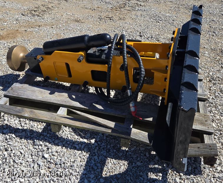 image for item DS5310 Skid steer post driver