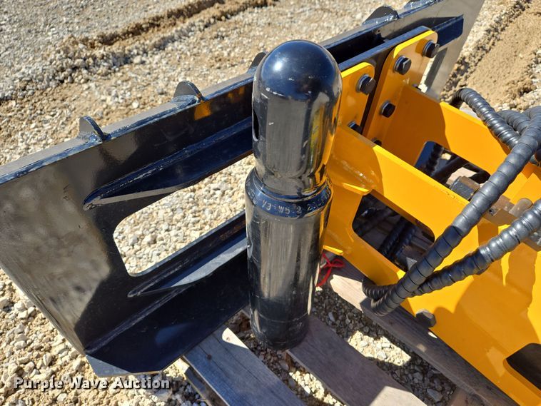 image for item DS5311 2024 GIYI 680 Post Driver