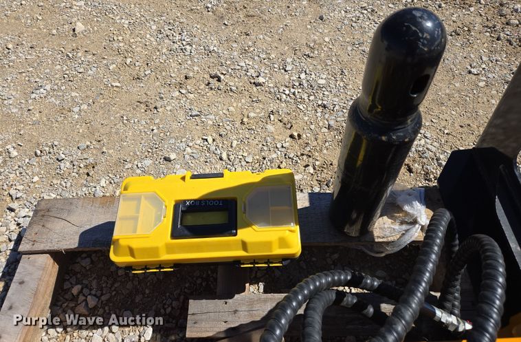 image for item DS5312 2024 Future FT-D680 skid steer post Driver