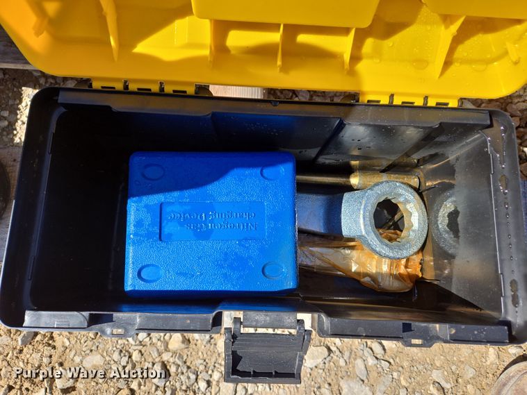 image for item DS5312 2024 Future FT-D680 skid steer post Driver