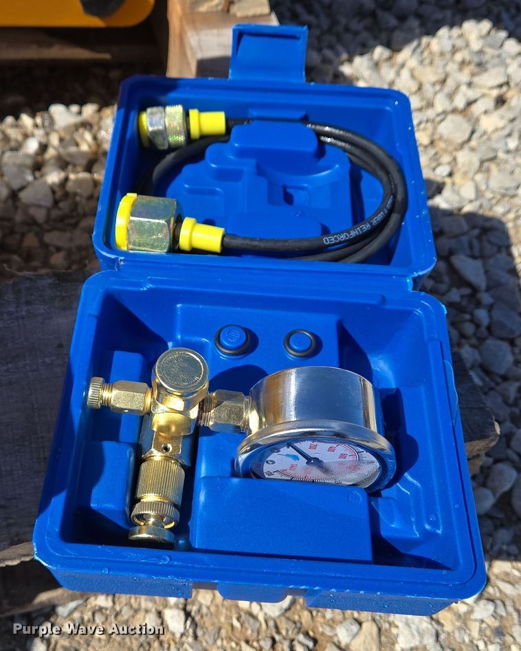 image for item DS5312 2024 Future FT-D680 skid steer post Driver