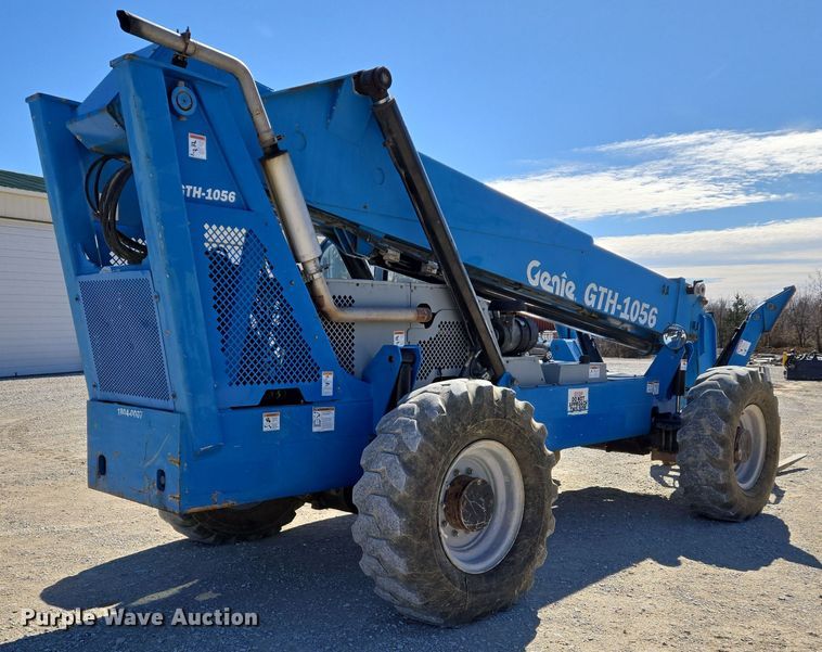 image for item DS5320 2007 Genie GTH-1056 telehandler