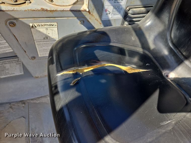 image for item DS5320 2007 Genie GTH-1056 telehandler