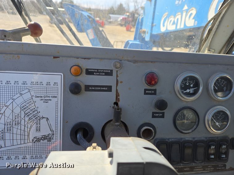 image for item DS5320 2007 Genie GTH-1056 telehandler