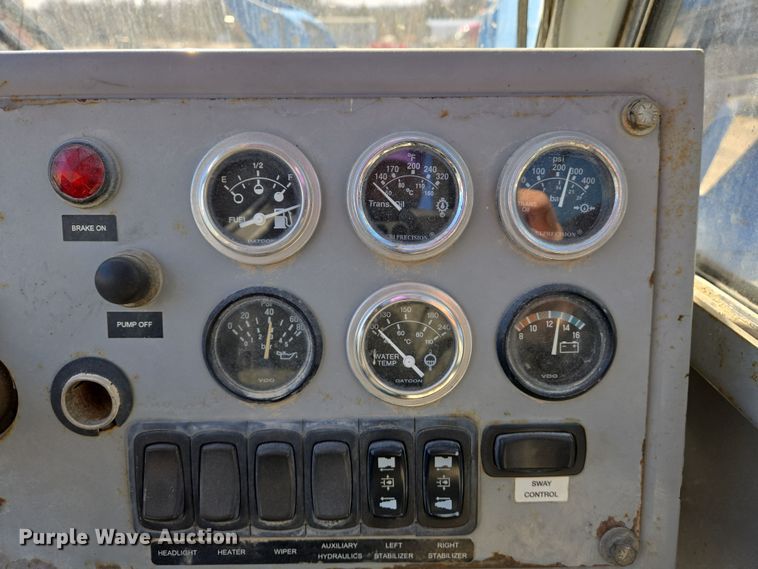 image for item DS5320 2007 Genie GTH-1056 telehandler