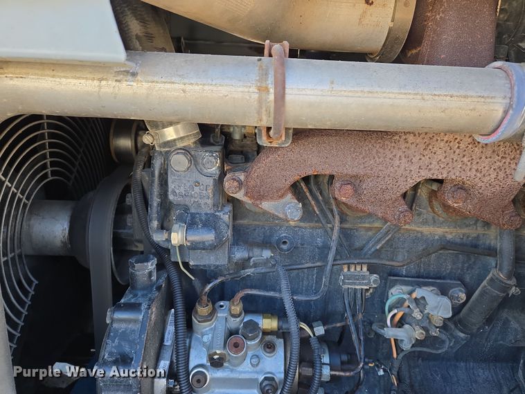 image for item DS5320 2007 Genie GTH-1056 telehandler