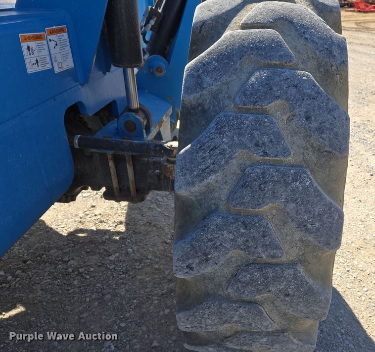 image for item DS5320 2007 Genie GTH-1056 telehandler