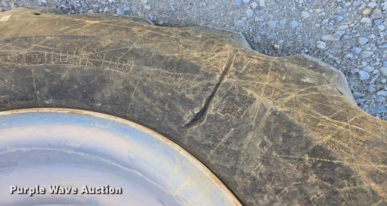 image for item DS5320 2007 Genie GTH-1056 telehandler