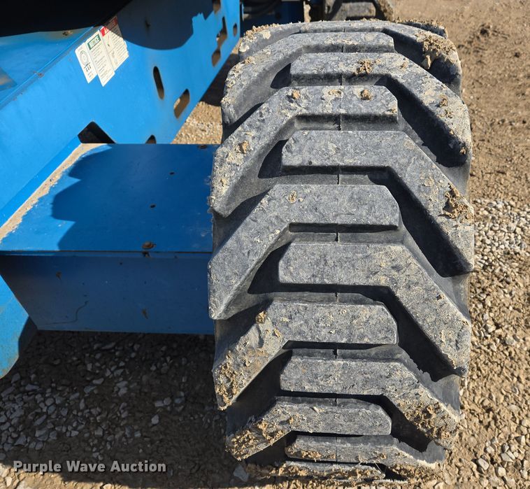 image for item DS5321 2008 Genie Z-45/25 boom lift