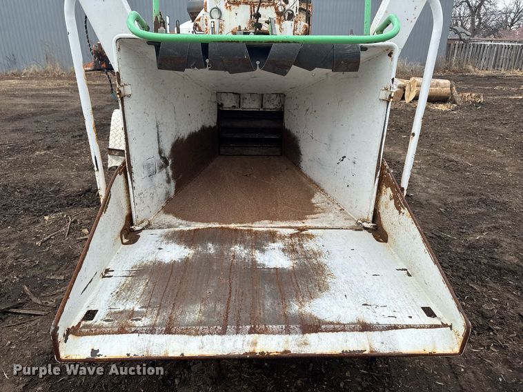 image for item DT0623 2008 Altec DC-1217 wood chipper