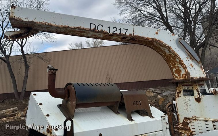 image for item DT0623 2008 Altec DC-1217 wood chipper