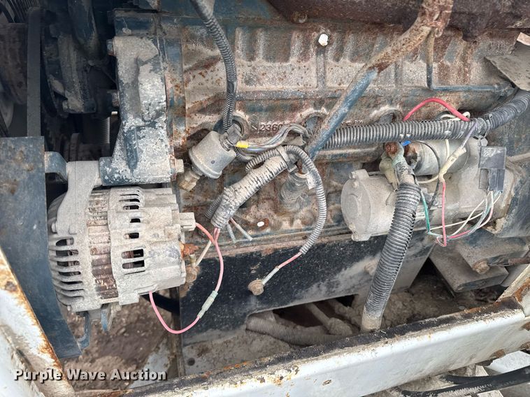 image for item DT0623 2008 Altec DC-1217 wood chipper