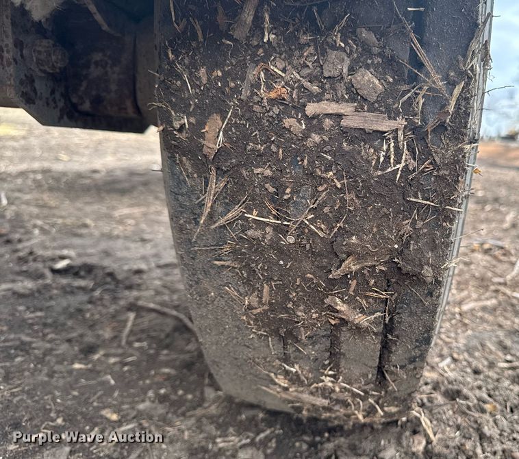 image for item DT0623 2008 Altec DC-1217 wood chipper