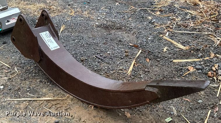 image for item DT0667 5' L excavator ripper tooth