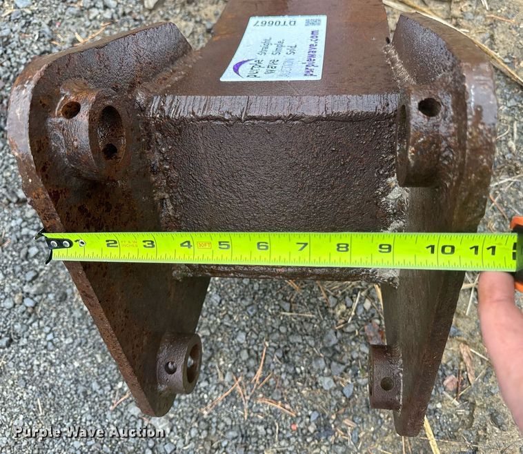 image for item DT0667 5' L excavator ripper tooth