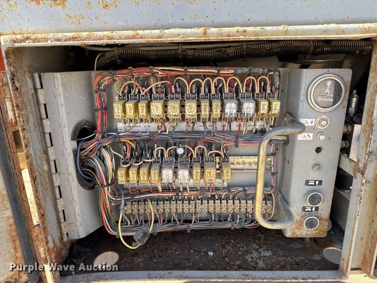 image for item DT0669 2006 Skyjack SJ7127 scissor lift