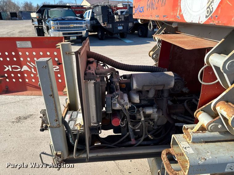 image for item DT0669 2006 Skyjack SJ7127 scissor lift