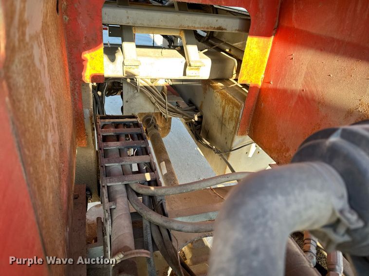 image for item DT0669 2006 Skyjack SJ7127 scissor lift