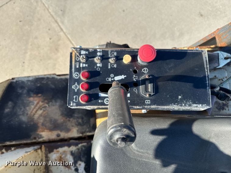 image for item DT0670 1995 Ingersoll Rand DD-22 double drum vibratory roller